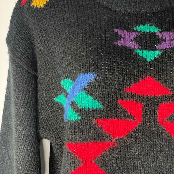 Vintage Genesis Acrylic Sweater, black with Aztec pattern size M - Picture 2 of 5